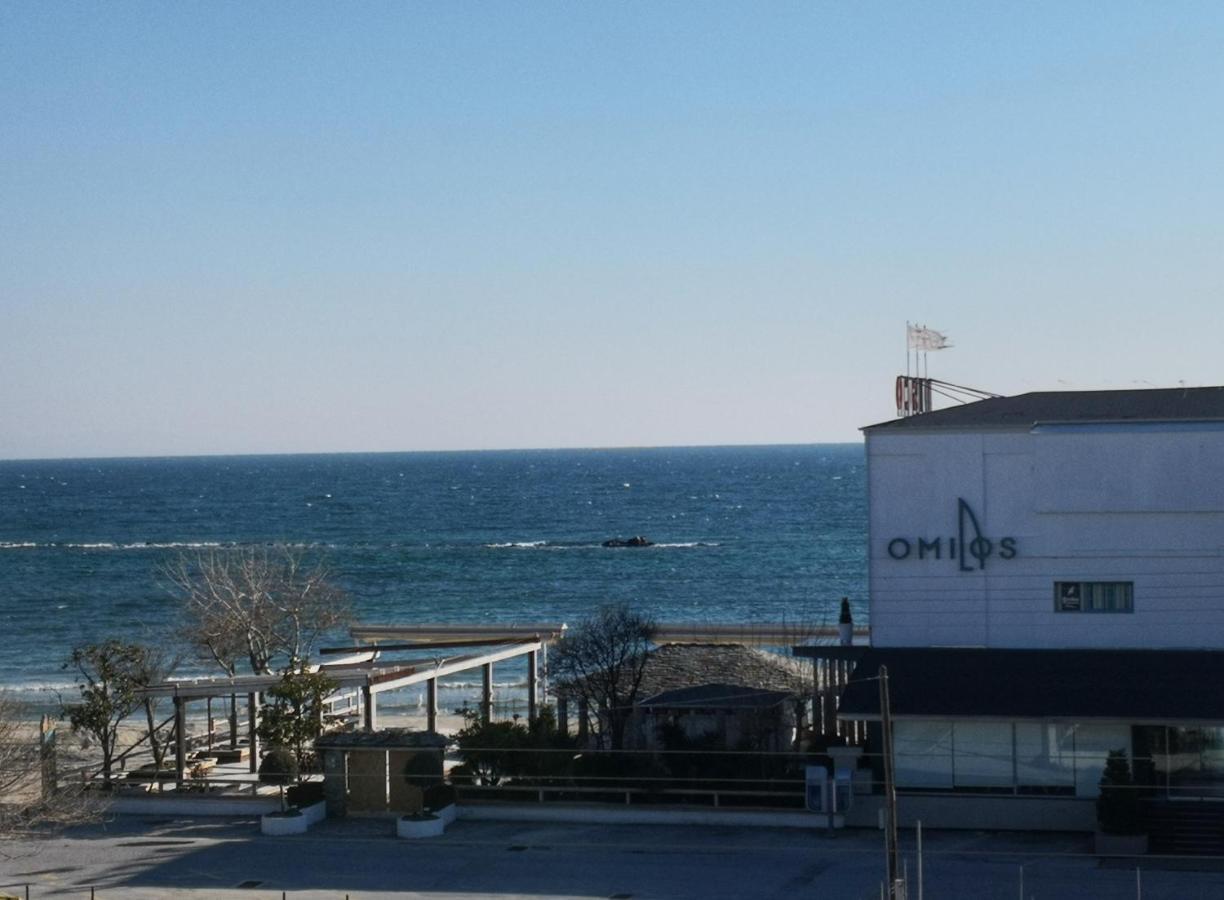 Cozy Sea View Apartment In Paralia エクステリア 写真