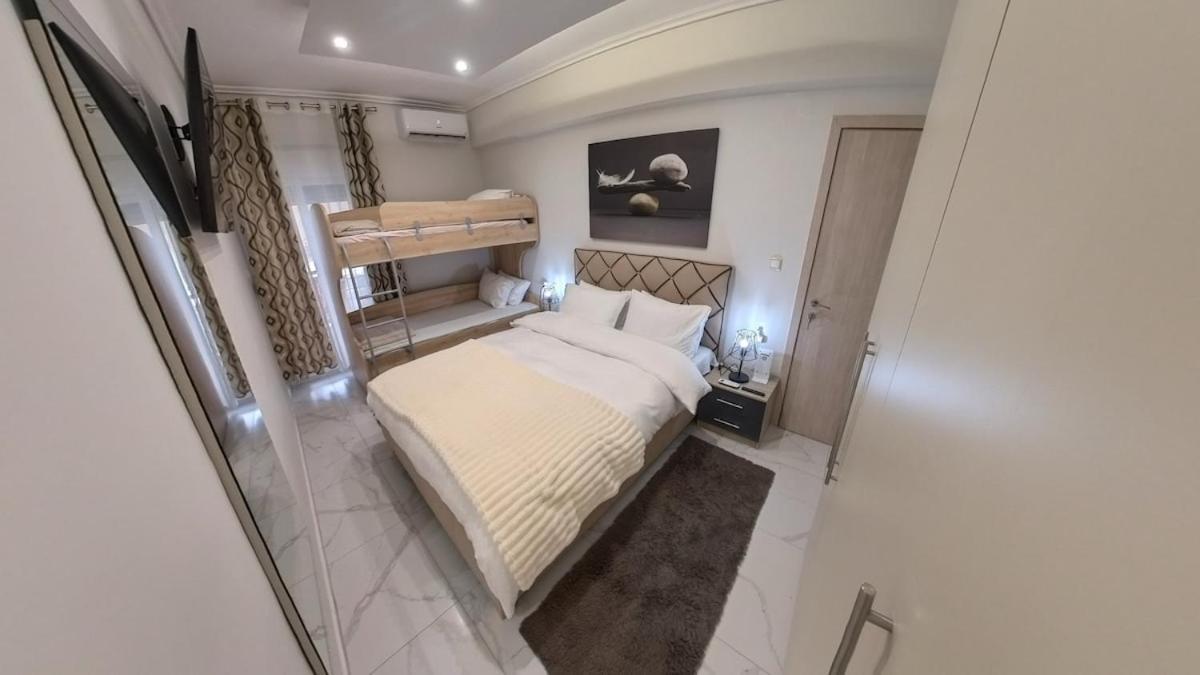 Cozy Sea View Apartment In Paralia エクステリア 写真